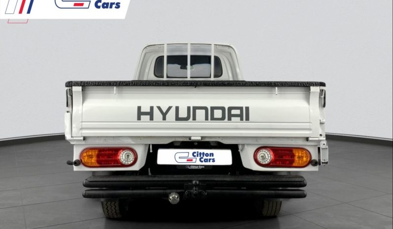 
								Hyundai H100 Bakkie 2.6D Deck Ac full									