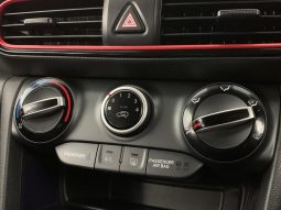 
										Hyundai Kona 2.0 Executive At full									