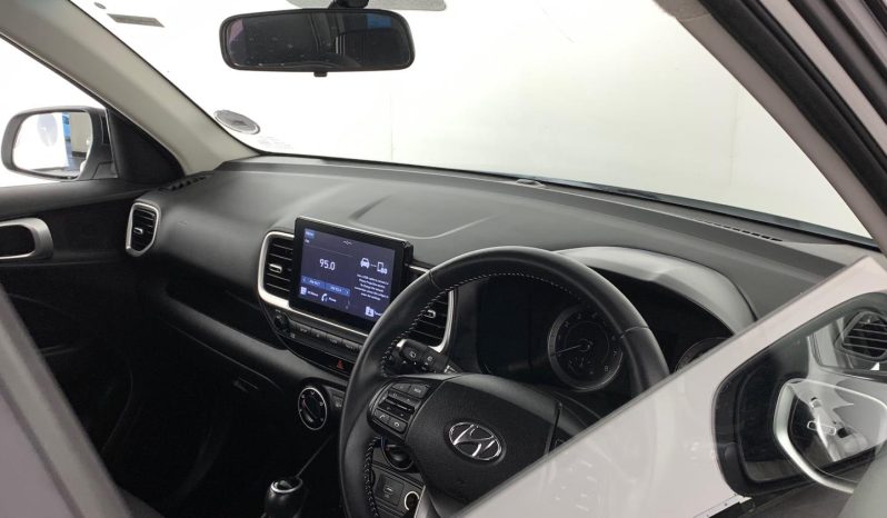 
								Hyundai Venue 1.0 Tgdi Fluid Ltd Edition Dct full									