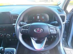 
										Hyundai Venue 1.2 Premuim full									