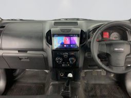 
										Isuzu D-Max 250C Fleetside full									