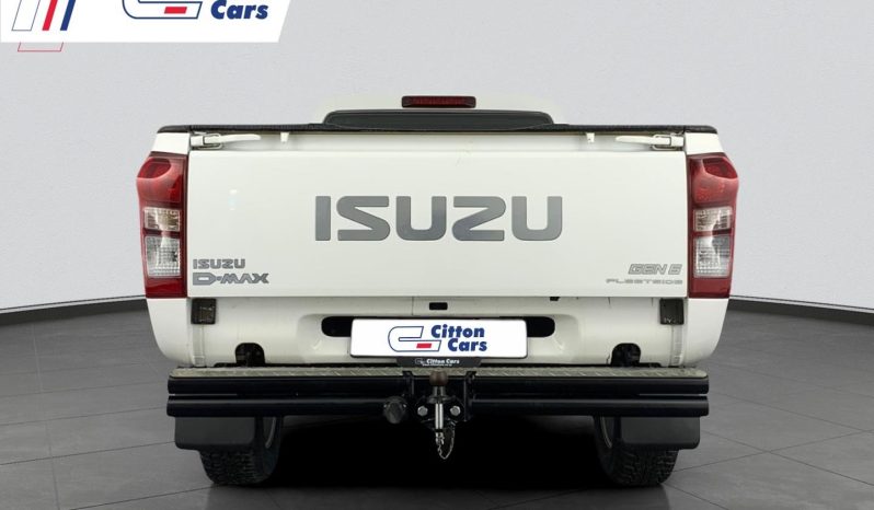
								Isuzu D-Max 250C Fleetside full									