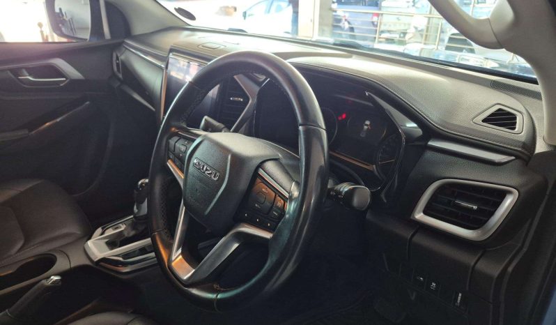 
								ISUZU D-MAX D-MAX 3.0 Ddi LSE 4X4 A/T D/C P/U full									