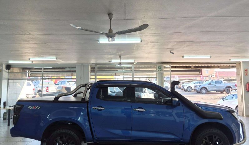 
								ISUZU D-MAX D-MAX 3.0 Ddi LSE 4X4 A/T D/C P/U full									
