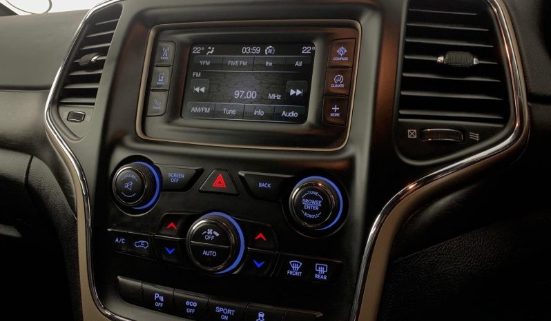 
								Jeep Grand Cherokee 3.0 Crd Laredo At full									