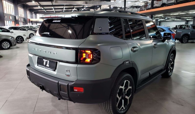 
								Jetour T1 T1 i-DM 1.5T (PHEV) full									