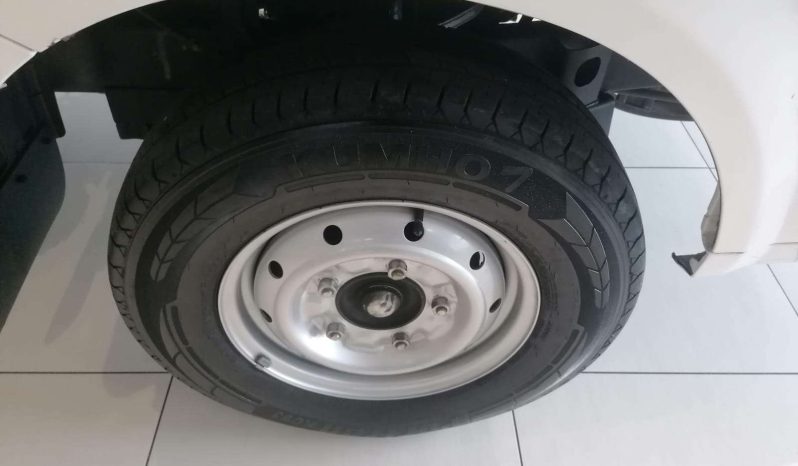 
								KIA K 2500 K 2500 P/U S/C full									