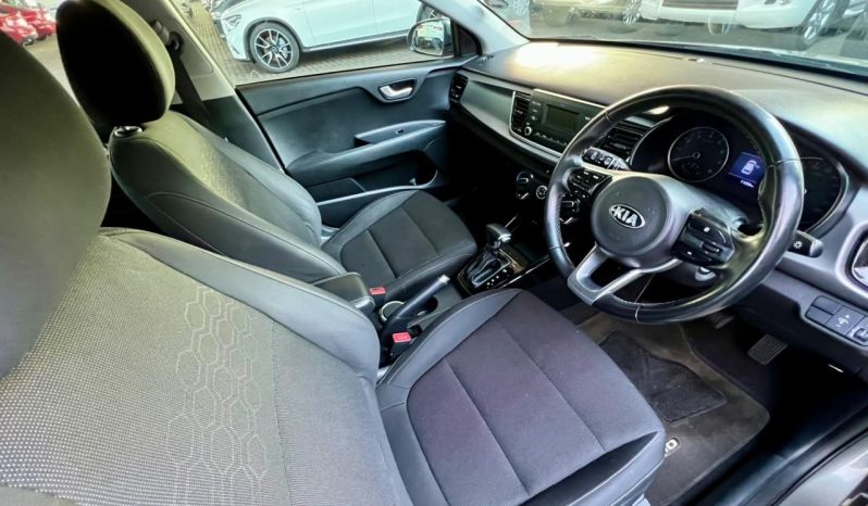 
								Kia Rio 1.4 Lx 5-Door At full									