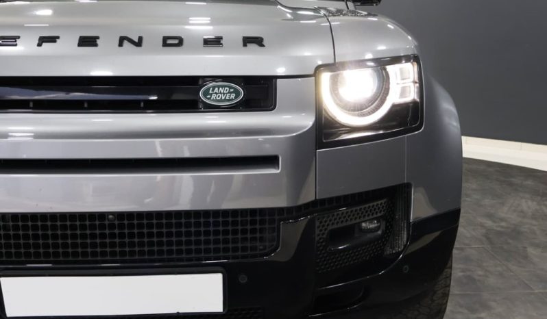 
								Land Rover Defender 110 D300 X-Dynamic Hse Awd (221kW) full									