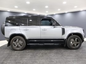 Land Rover Defender 110 D300 X-Dynamic Hse Awd (221kW)