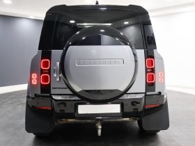 Land Rover Defender 110 D300 X-Dynamic Hse Awd (221kW)