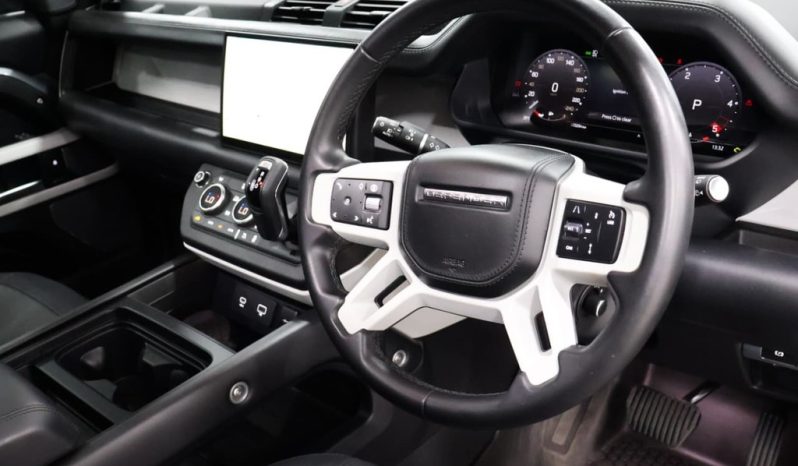 
								Land Rover Defender 110 D300 X-Dynamic Hse Awd (221kW) full									
