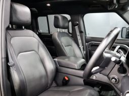 
										Land Rover Defender 110 D300 X-Dynamic Hse Awd (221kW) full									