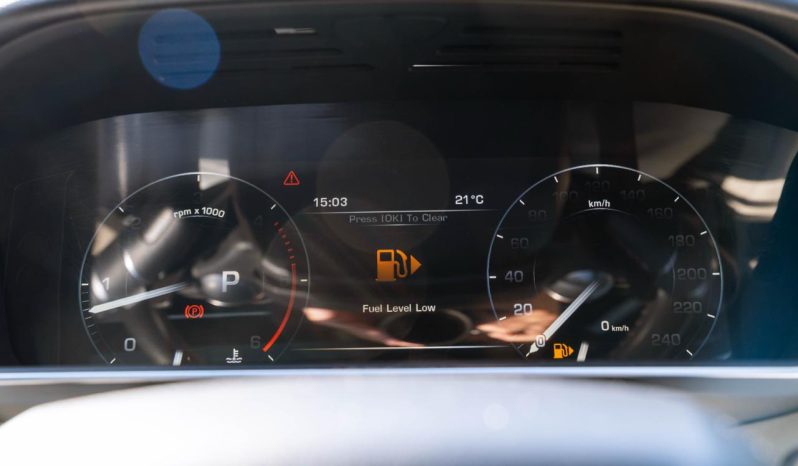 
								Land Rover Range Rover Sport HSE SDV6 full									