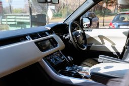 
										Land Rover Range Rover Sport HSE SDV6 full									