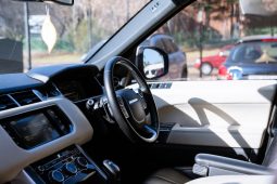 
										Land Rover Range Rover Sport HSE SDV6 full									