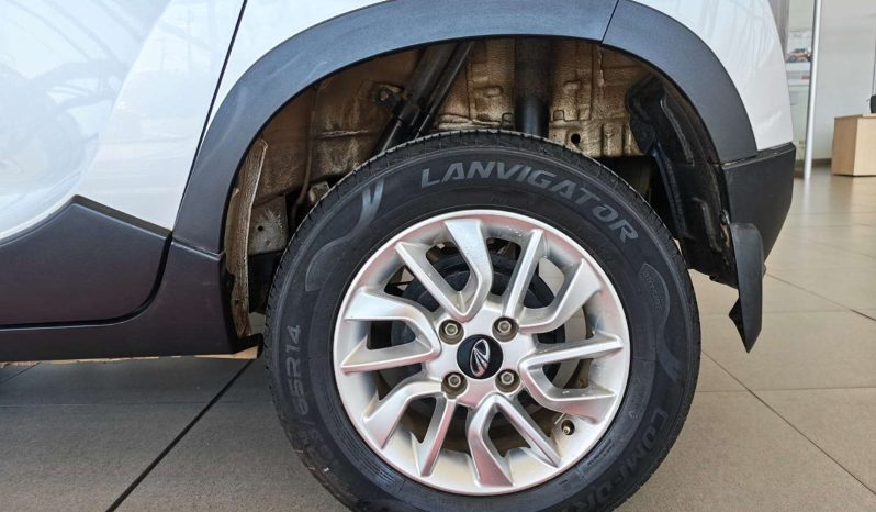 
								Mahindra KUV 100 KUV 100 1.2TD K8 full									