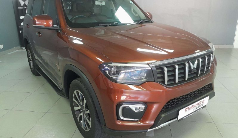 
								Mahindra SCORPIO-N SCORPIO-N 2.2D 4X4 A/T (Z8) full									