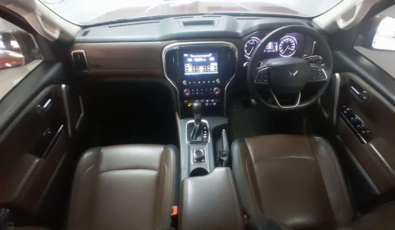 
								Mahindra SCORPIO-N SCORPIO-N 2.2D 4X4 A/T (Z8) full									