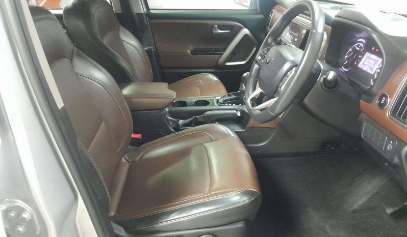 
								Mahindra SCORPIO-N SCORPIO-N 2.2D A/T (Z8) full									