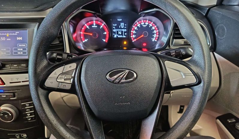 
								Mahindra XUV300 XUV300 1.5D (W6) full									