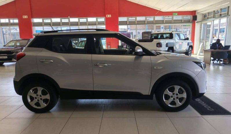 
								Mahindra XUV300 XUV300 1.5D (W6) full									