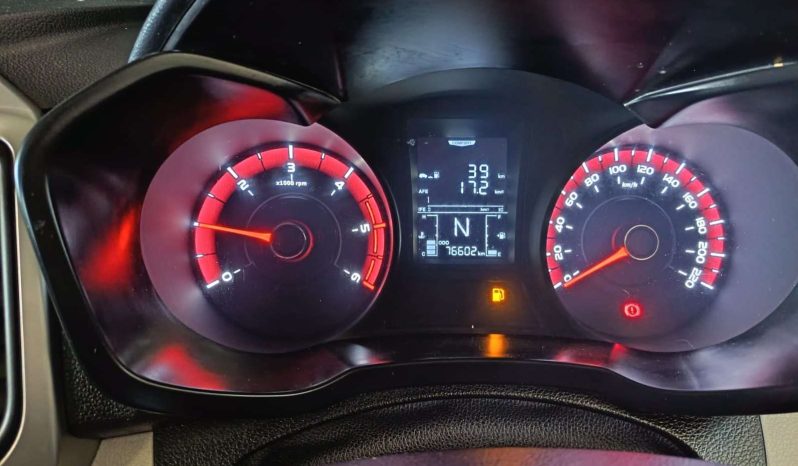 
								Mahindra XUV300 XUV300 1.5D (W6) full									
