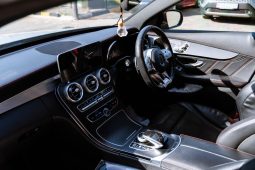 
										Mercedes-AMG C-Class C43 4Matic full									