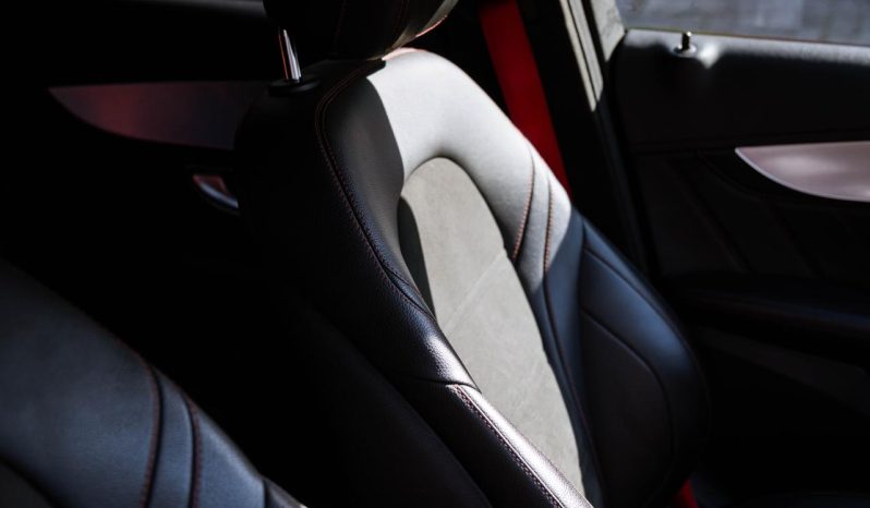 
								Mercedes-AMG C-Class C43 4Matic full									