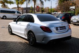 
										Mercedes-AMG C-Class C43 4Matic full									