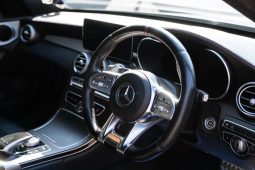 
										Mercedes-AMG C-Class C43 4Matic full									