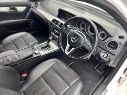
										Mercedes Benz C-Class Sedan C 200 Be Avantgarde 7G-Tronic Plus full									
