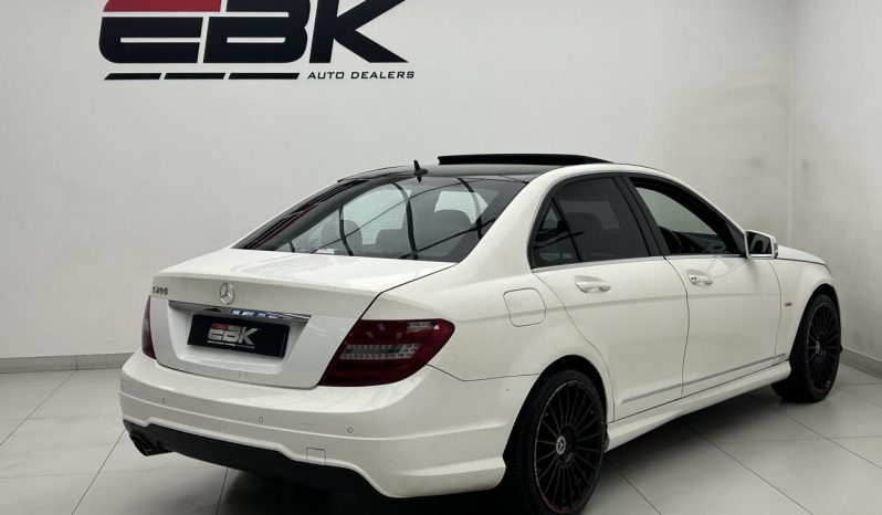 
								Mercedes Benz C-Class Sedan C 200 Be Avantgarde 7G-Tronic Plus full									