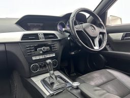 
										Mercedes Benz C-Class Sedan C 200 Be Avantgarde 7G-Tronic Plus full									