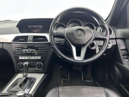 
										Mercedes Benz C-Class Sedan C 200 Be Avantgarde 7G-Tronic Plus full									