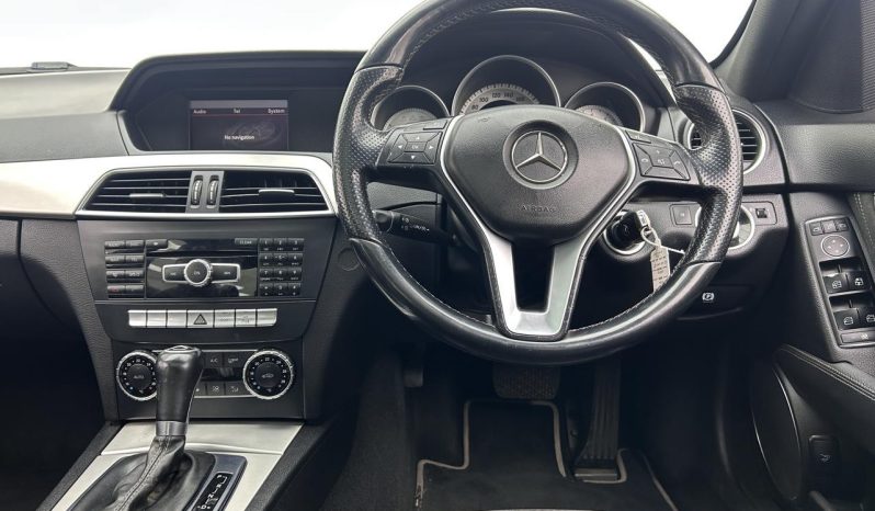 
								Mercedes Benz C-Class Sedan C 200 Be Avantgarde 7G-Tronic Plus full									