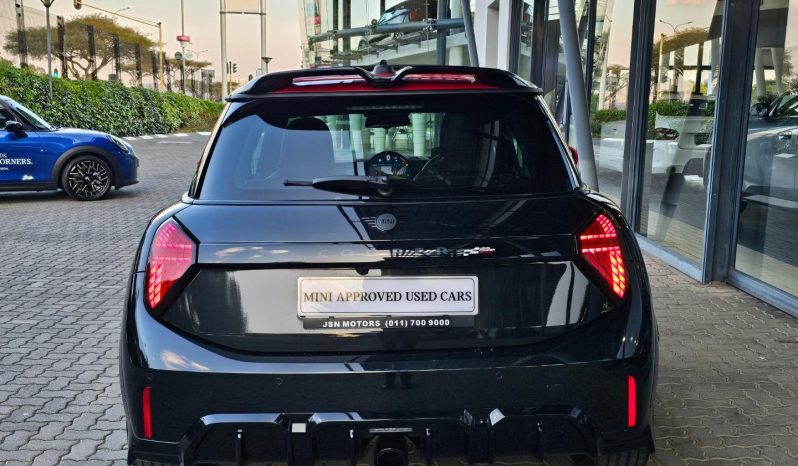 
								MINI Hatch 3-Door Cooper Jcw full									