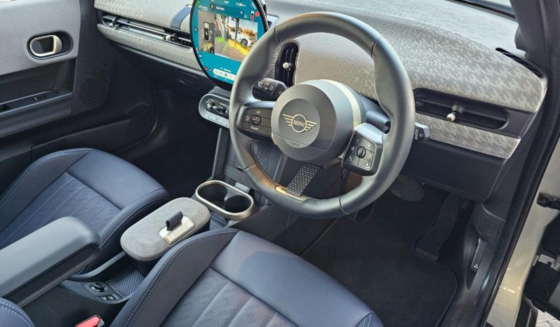 
								MINI Hatch 5-Door Cooper S full									