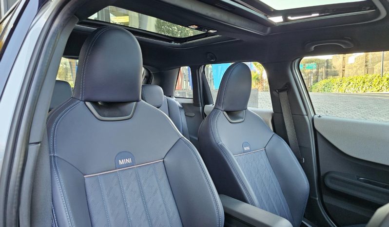 
								MINI Hatch 5-Door Cooper S full									