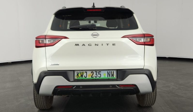 
								Nissan Magnite 1.0 Acenta full									