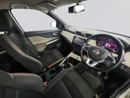 
										Nissan Magnite 1.0 Acenta full									