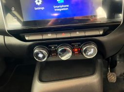 
										Nissan Magnite 1.0 Visia full									
