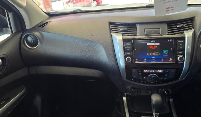 
								Nissan Navara 2.5D Le D Cab 4X4 At full									