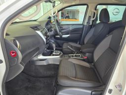 
										Nissan Navara 2.5D Le D Cab 4X4 At full									