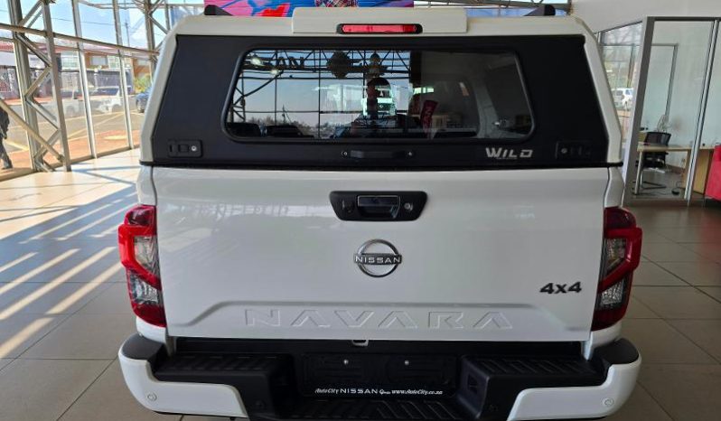 
								Nissan Navara 2.5D Le D Cab 4X4 At full									