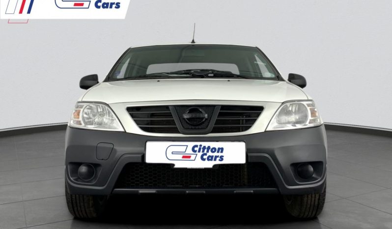 
								Nissan NP200 1.6 8V Ac Safety Pack full									
