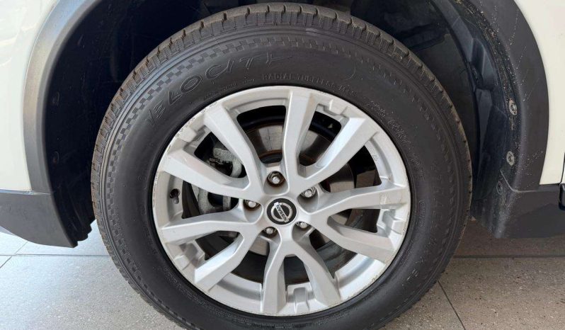 
								Nissan X TRAIL X TRAIL 2.5 ACENTA 4X4 CVT full									