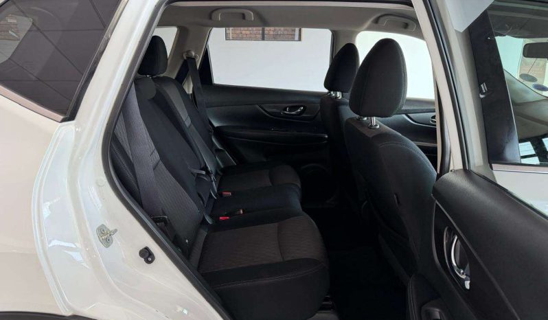 
								Nissan X TRAIL X TRAIL 2.5 ACENTA 4X4 CVT full									