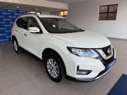 
										Nissan X TRAIL X TRAIL 2.5 ACENTA 4X4 CVT full									