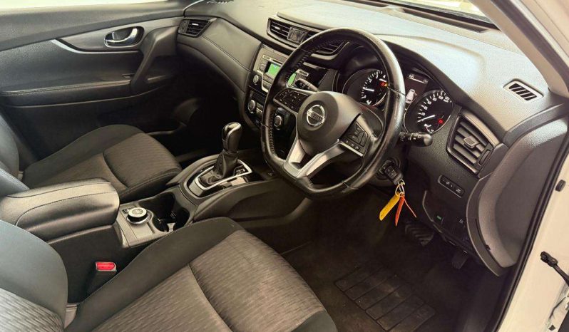 
								Nissan X TRAIL X TRAIL 2.5 ACENTA 4X4 CVT full									